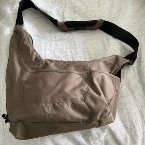 Lowepro Passport Sling DSLR Camera Bag - Olive Green